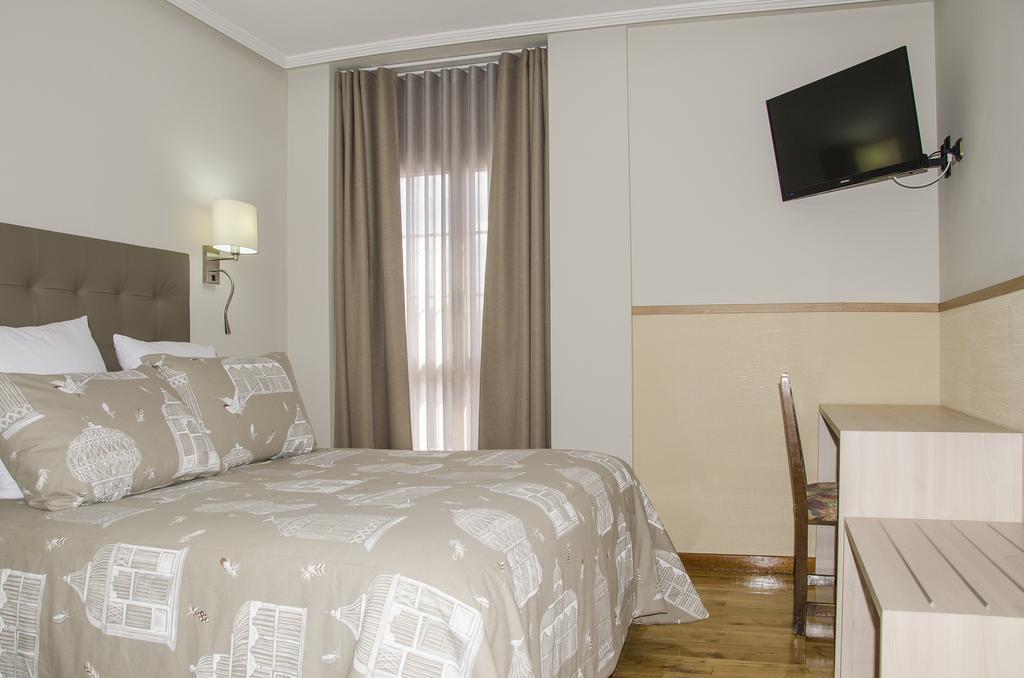 Hotel Presa Riaño Zimmer foto