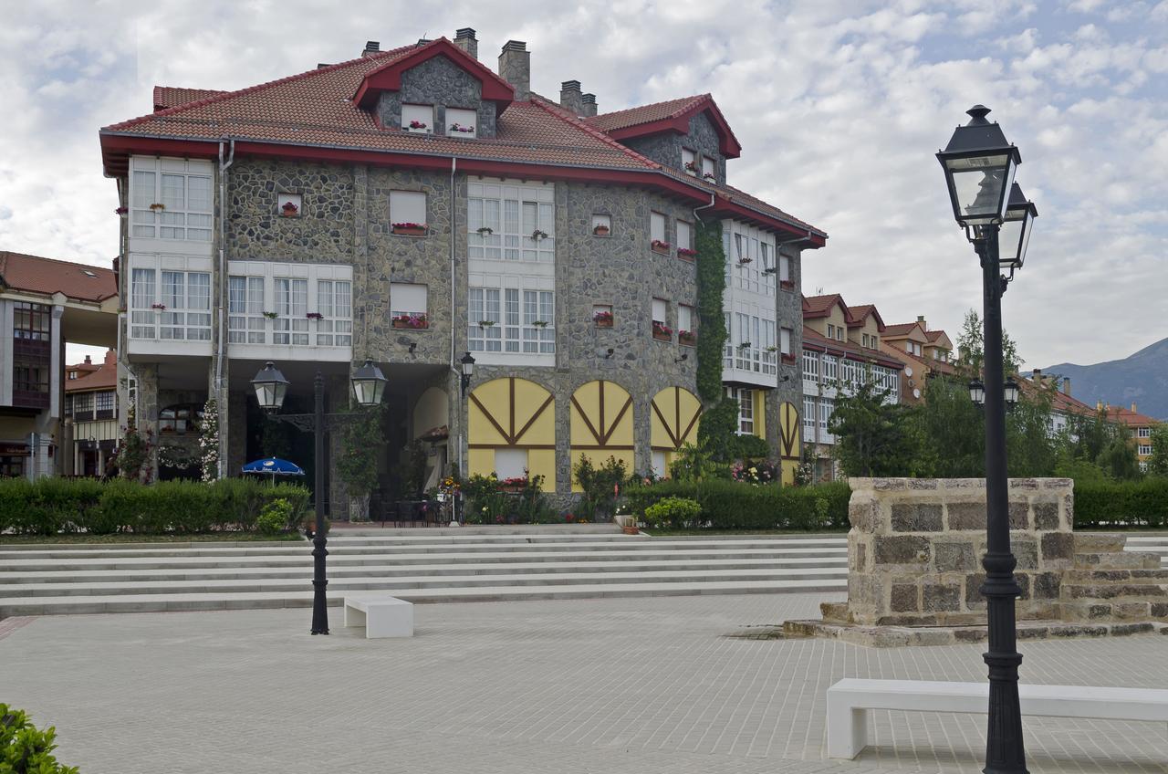 Hotel Presa Riaño Exterior foto